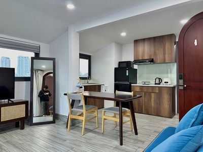 The high-end service apartment right next to the diamond island - the cost of parking.