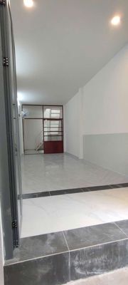 Renting the entire Huỳnh Tấn Phát alley, District 7