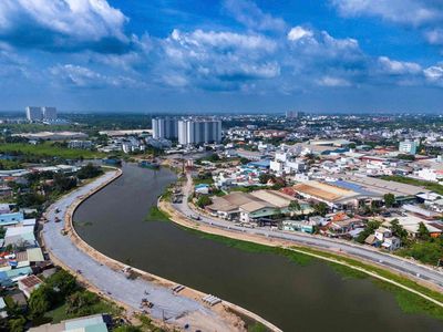 For renting Conic Boulevard 85 m2 prices very good