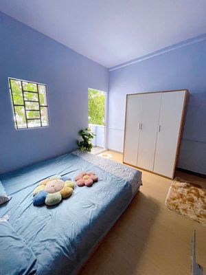 The Tân Bình balcony studio is cool and broad