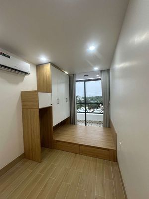 Service apartment