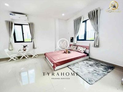 Balcony Full Seven, near Blue Line, Bình Thạnh