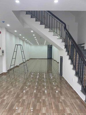 Renting Hoàng Quốc Việt Cash House in District 7. Ik Phú Mỹx10
